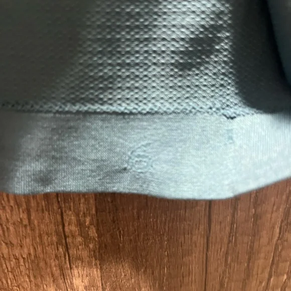 lululemon athletica Women's Swiftly Tech 2.0 Tank - Slate Blue size 6 EUC hip - Picture 4 of 4